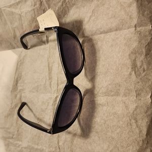 WOMEN'S SUNGLASSES